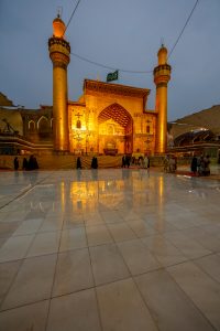 تصویر با کیفیت صحن مطهر حرم امام علی و ایوان طلا