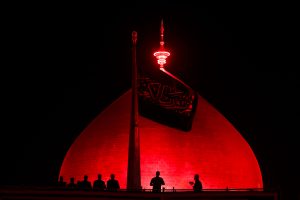 پرچم عزای شهادت امیرالمؤمنین علی علیه السلام در حرم