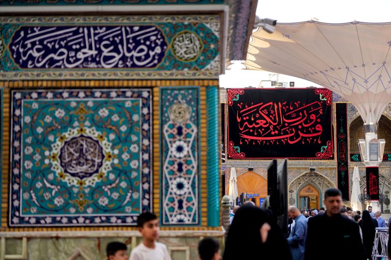 فزت و رب الکعبه در حرم امیرالمؤمنین علی علیه السلام