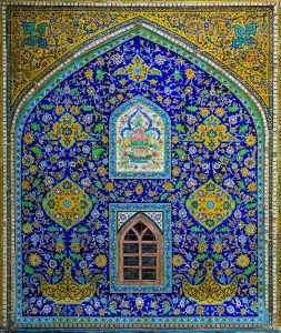 کاشی کاری دیوار