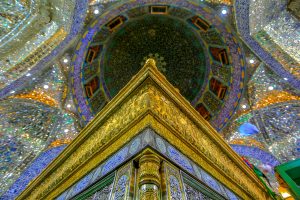 ستون ضریح و قبه بالای ضریح امیرالمؤمنین