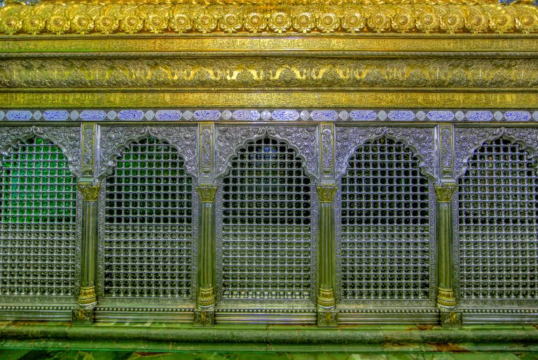 پنجره‌های نقره ضریح امیرالمؤمنین علی علیه‌السلام