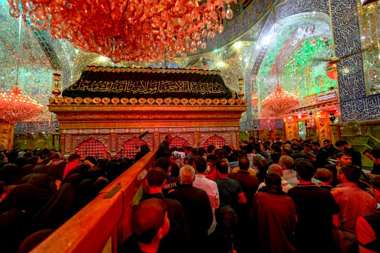 ضریح مطهر امیرالمؤمنین در ایام شهادت
