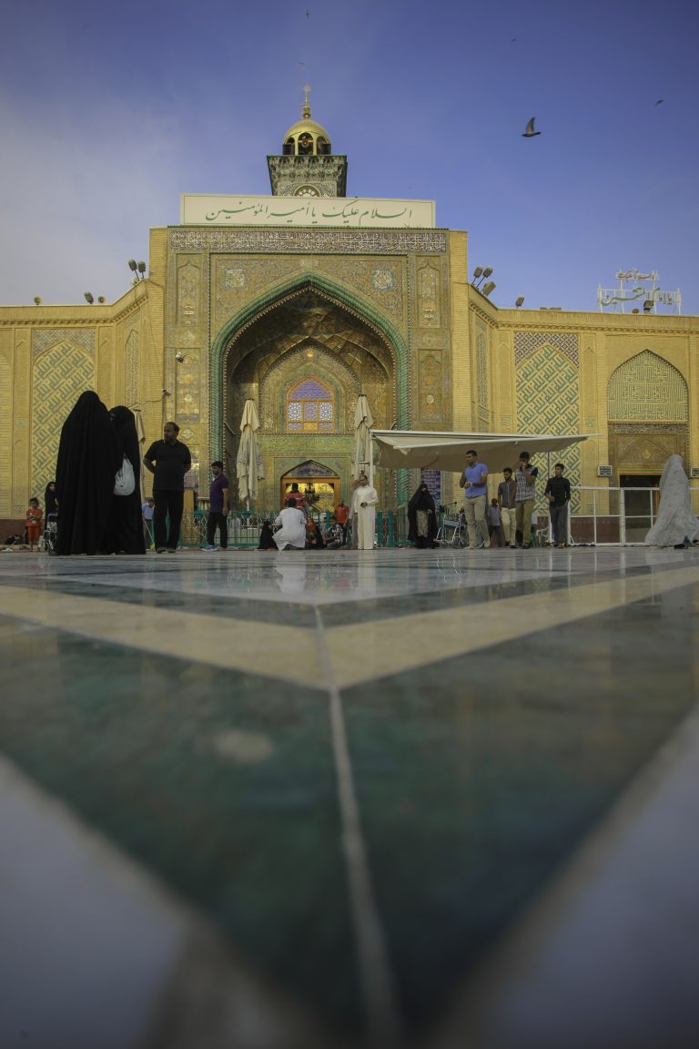 درهای ورودی حرم امیرالمؤمنین علی علیه‌السلام