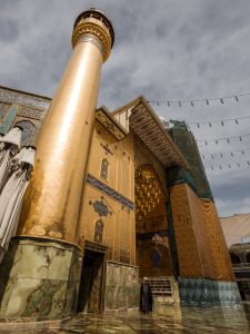 ایوان طلا از سمت چپ