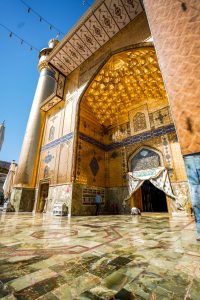 ایوان طلا از سمت راست