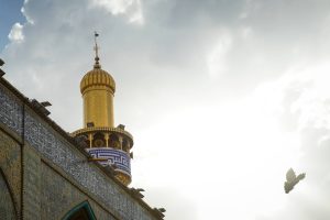 گلدسته در صحن حرم امام علی