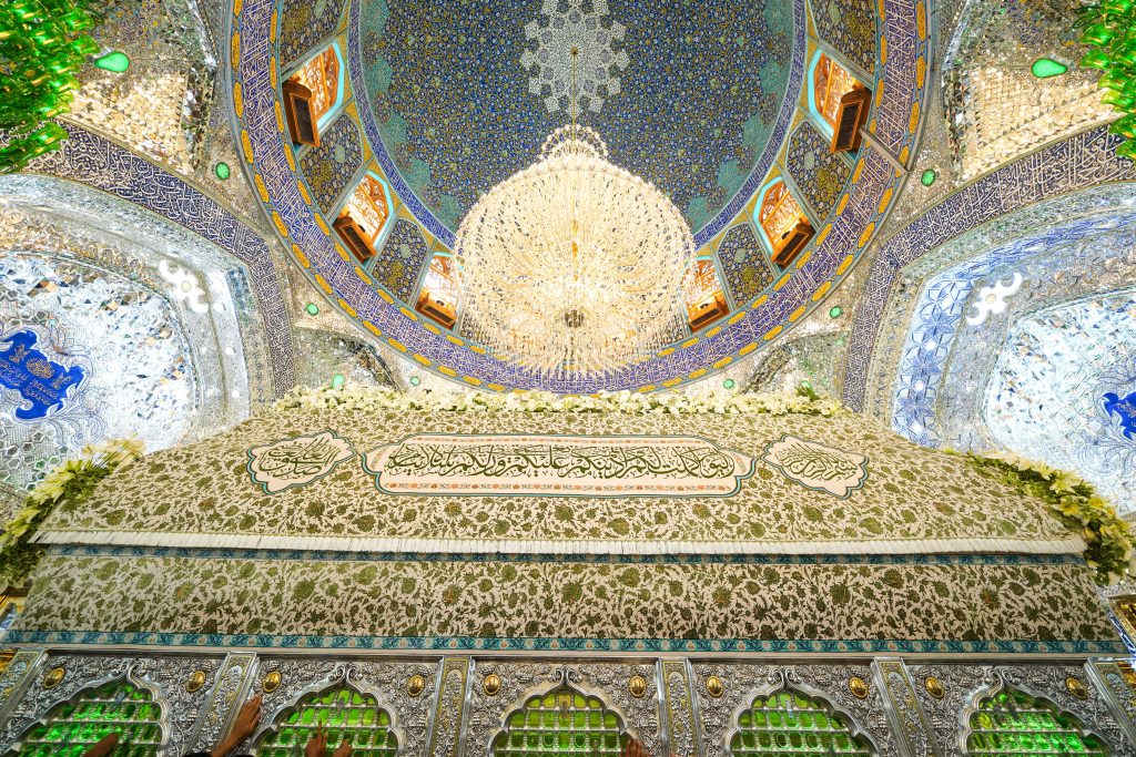 مرقد امیرالمؤمنین در ایام غدیر
