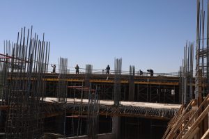 پارکینگ طبقاتی نجف - کارگران