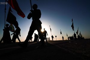 سایه ضد نور زائران پیاده