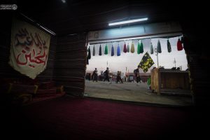 یک چادر برای استراحت زائران پیاده‌روی اربعین