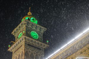 مناره ساعت در باران