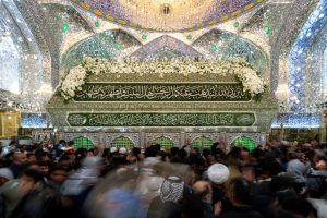 گل‌آرایی ضریح مطهر