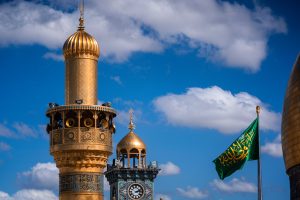 مناره طلایی و پرچم علی ولی الله