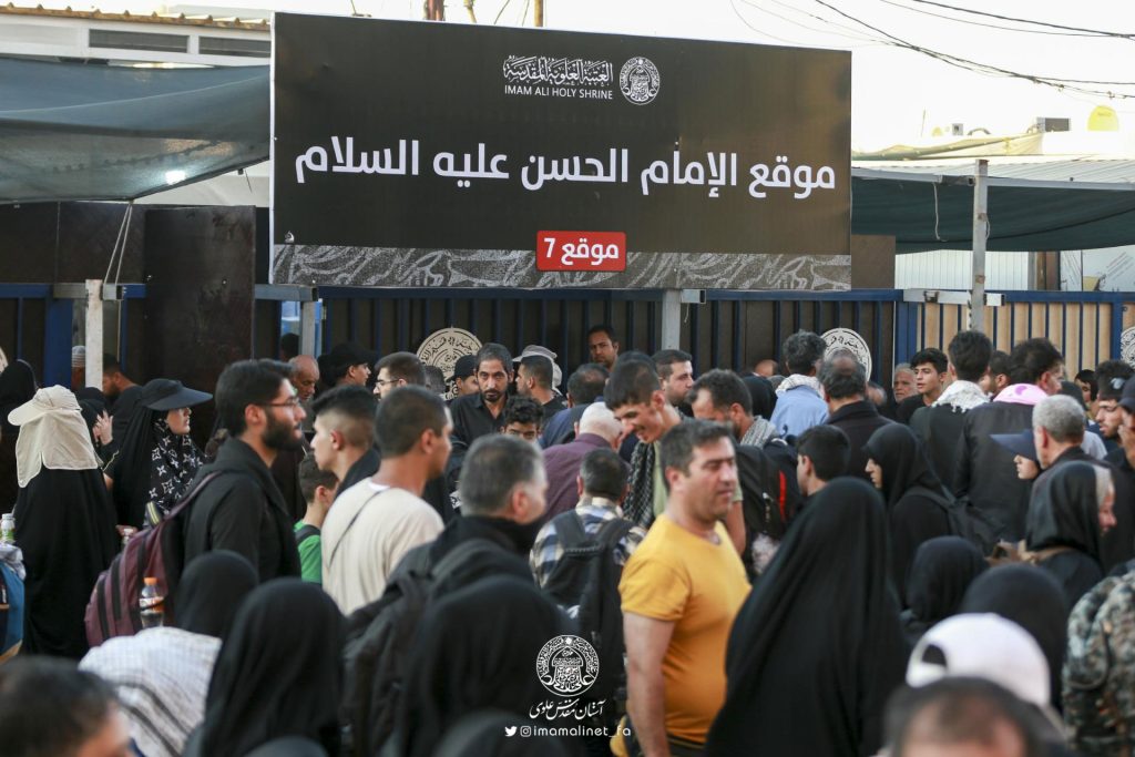 ادامه خدمت‌رسانی به زائران اربعین حسینی در مرکز پذیرایی امام حسن علیه‌السلام