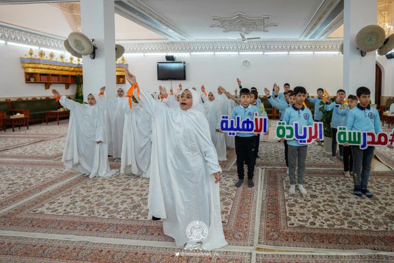 استقبال آستان مقدس علوی از کادر آموزشی و دانش‌آموزان مدرسه «الریاده» استان بابل