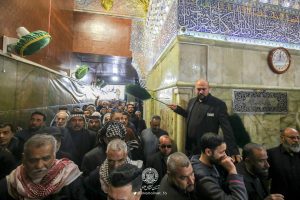 خدمت‌رسانی بخش انتظامات آستان مقدس علوی به زائران مراسم شهادت امام هادی علیه‌السلام