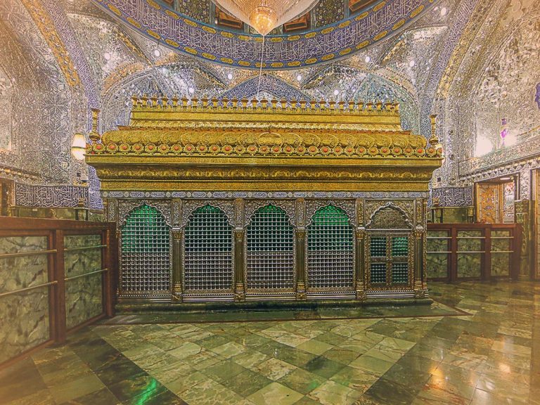 مرقد مطهر امیرالمؤمنین علیه‌السلام/بخش سوم