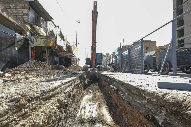 عملیات احداث تقاطع غیر همسطح شیخ طوسی توسط آستان مقدس علوی آغاز شد