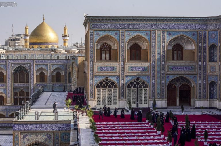 در آستانه میلاد پدر امت؛ پذیرایی باشکوه آستان مقدس علوی از زائران با ۱۰ هزار غذای متبرک