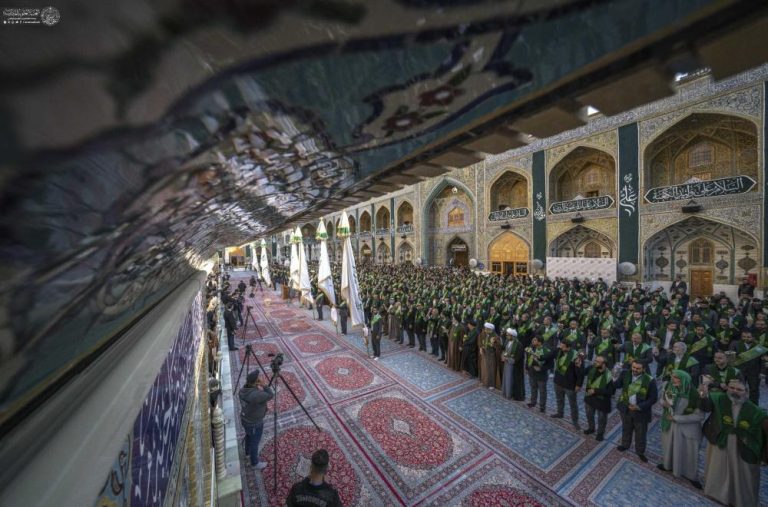 آغاز جشن‌های هفته‌ ولادت امیرالمؤمنین علیه‌السلام با برافراشته شدن پرچم مولود کعبه