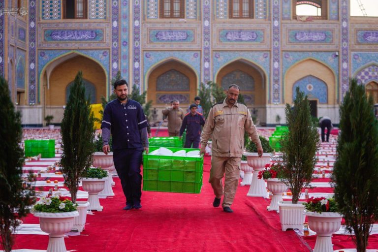 برپایی سفره کرامت علوی در شب عید مبعث