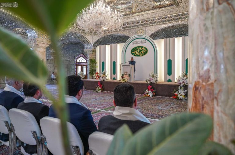ازدواج گروهی از جوانان مومن عراقی در جریان جشنواره «روح و ریحان» در آستان مقدس علوی