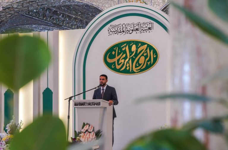 ازدواج گروهی از جوانان مومن عراقی در جریان جشنواره «روح و ریحان» در آستان مقدس علوی
