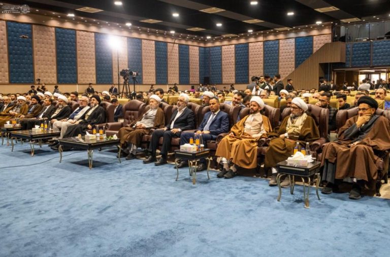 حضور تولیت آستان مقدس علوی در افتتاحیه جشنواره «چشمه حیات» بغداد