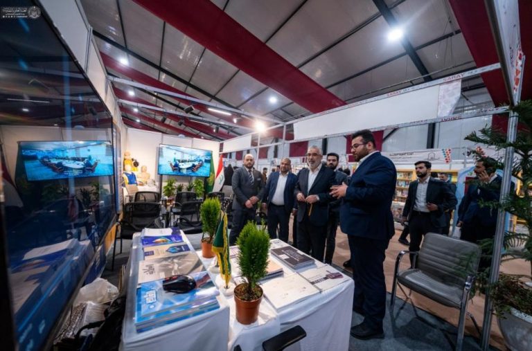 حضور تولیت آستان مقدس علوی در افتتاحیه جشنواره «چشمه حیات» بغداد