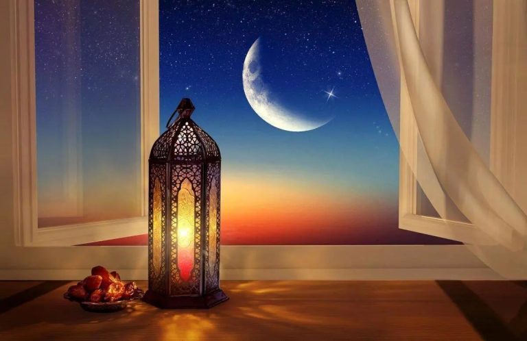 دعای معروف ماه مبارک رمضان؛ زمزمه امیرالمومنین علیه‌السلام در لحظات افطار