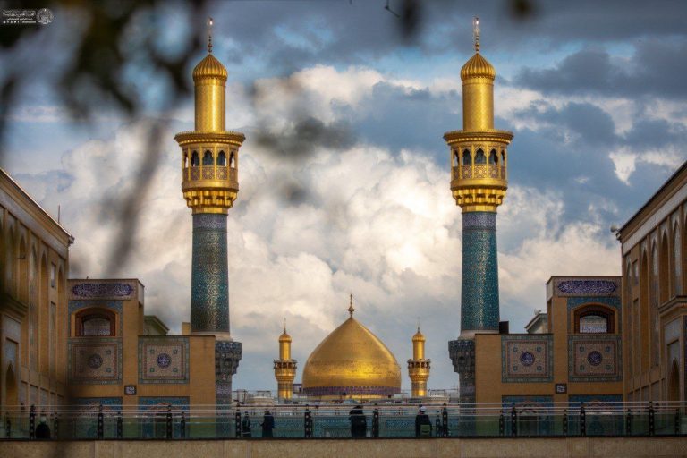 طواف ابرهای رحمت به‌دور گنبد طلای حضرت حیدر