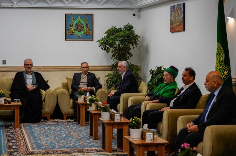 میزبانی تولیت آستان مقدس علوی از اعضا و هیئات آستان‌های مقدسه عراق در جوار حرم مطهر علوی