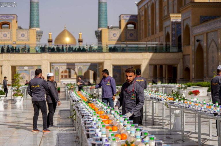 پذیرایی آستان مقدس علوی از میلیون‌ها زائر با گستردن سفره‌های افطاری در سالگرد شهادت امیرالمؤمنین علیه‌السلام