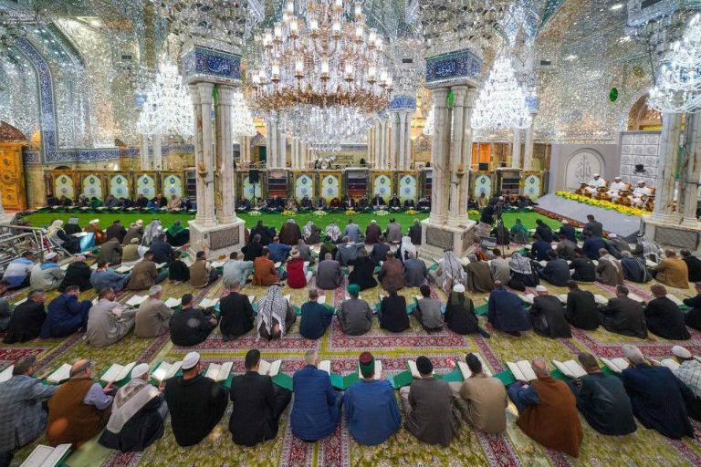 مراسم جزءخوانی قرآن کریم در حرم مطهر علوی