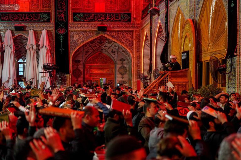 مراسم احیای دومین شب قدر در جوار حرم اول مظلوم عالم