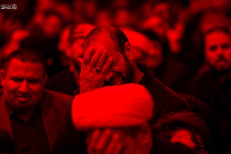 حزن و ماتم در حرم امیر مؤمنان؛ هر دیده به حال مرتضی می‌گرید