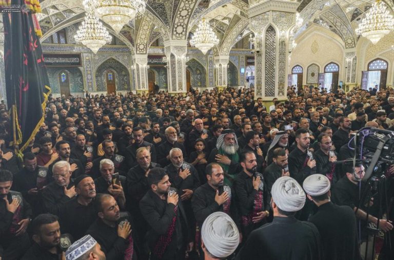 حضور خادمان آستان مقدس علوی در مراسم سالگرد شهادت امام صادق علیه‌السلام در کاظمین