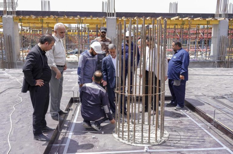 بازدید اعضای هیئت مدیره آستان مقدس علوی از مراحل پیشرفت پروژه پارکینگ بزرگ نجف