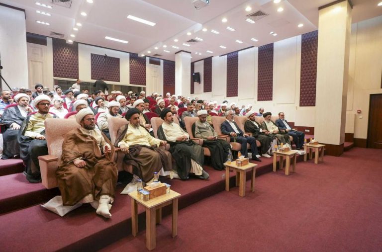 برگزاری بزرگداشت علامه سید احمد حسینی اشکوری توسط آستان مقدس علوی