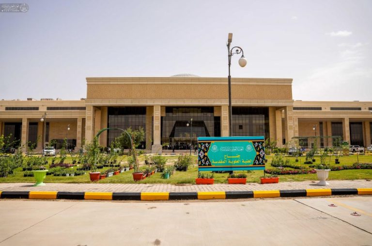 مشارکت آستان مقدس علوی در جشنواره گل نجف اشرف به منظور افزایش آگاهی محیط زیستی