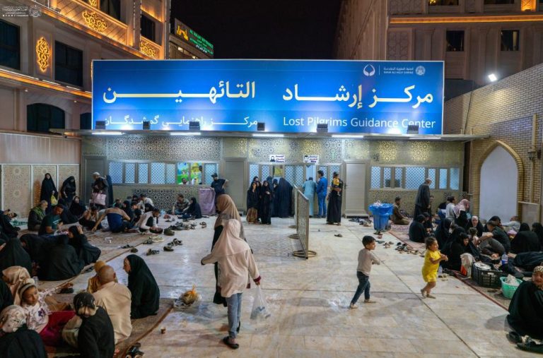 ارائه خدمات ویژه مرکز راهنمایی گمشدگان حرم مطهر علوی در طول عید فطر