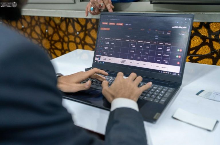 ارائه خدمات ویژه مرکز راهنمایی گمشدگان حرم مطهر علوی در طول عید فطر