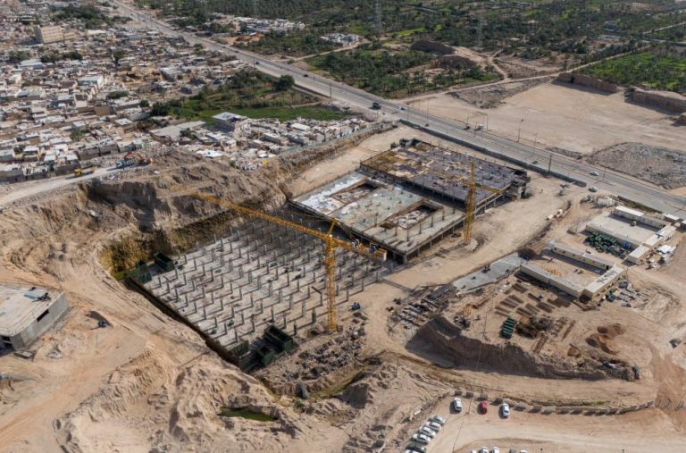 پروژه ساخت «پارکینگ بزرگ نجف» با نظارت آستان مقدس علوی