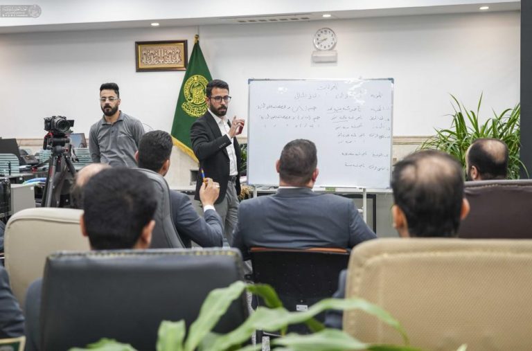برگزاری کارگاه‌های تخصصی جهت توسعه بخش اداری آستان مقدس علوی