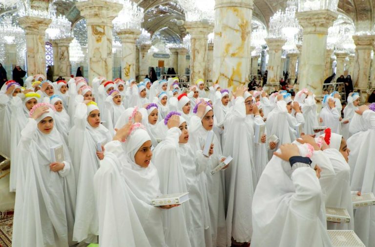 میزبانی آستان مقدس علوی از دانش‌آموزان مدرسه بیت‌الحکمه