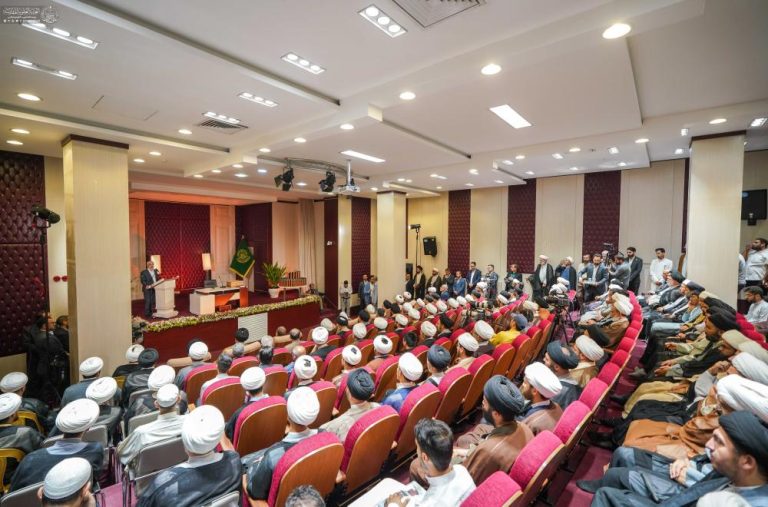تقدیر آستان مقدس علوی از آیت‌الله جوادی آملی در حضور علما و دانشگاهیان برجسته