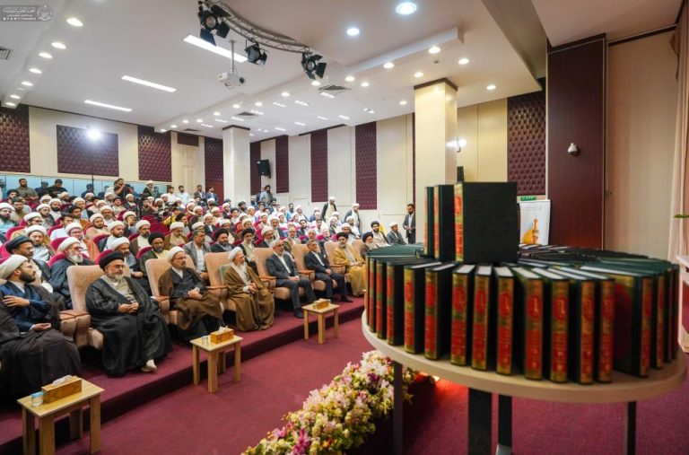تقدیر آستان مقدس علوی از آیت‌الله جوادی آملی در حضور علما و دانشگاهیان برجسته