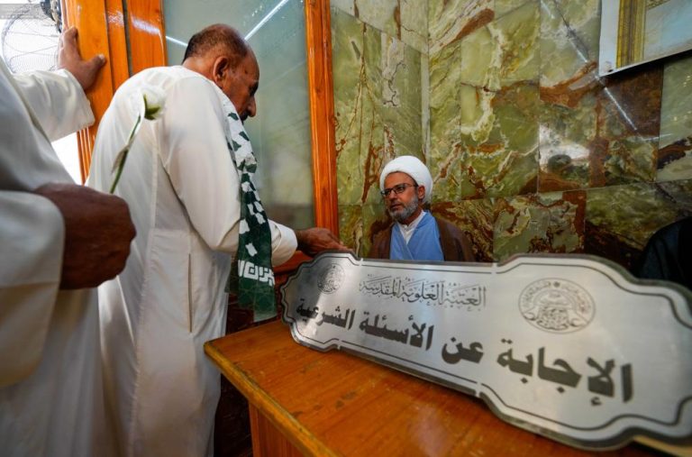 پاسخگویی به مسائل شرعی