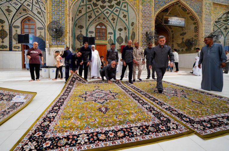 فرش کاشانی نفیس